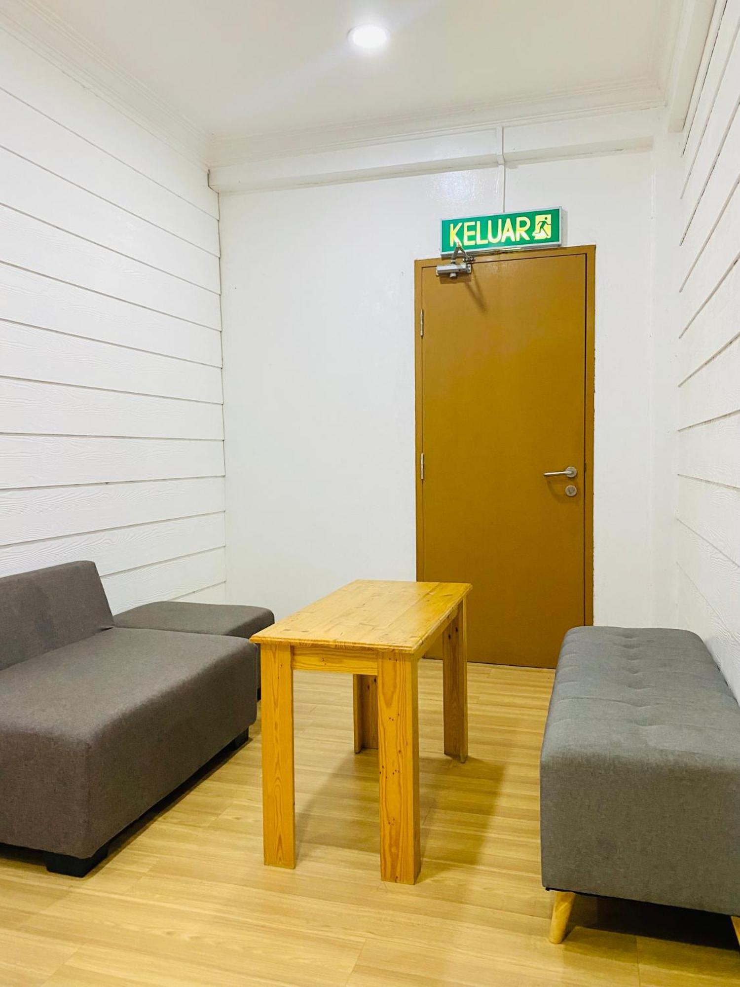 Suza Hostel Tumpat Екстериор снимка